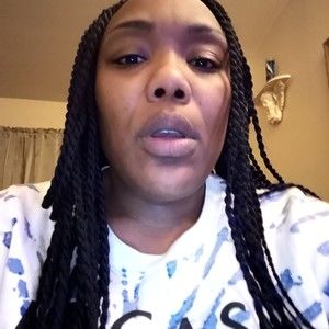 Meet your Posher, Marian